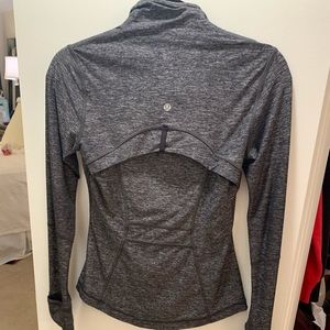 lululemon athletica Jackets & Coats - Lululemon Define Jacket in Charcoal sz 4 lululemon athletica Jackets & Coats - Lululemon Define Jacket in Charcoal sz 4